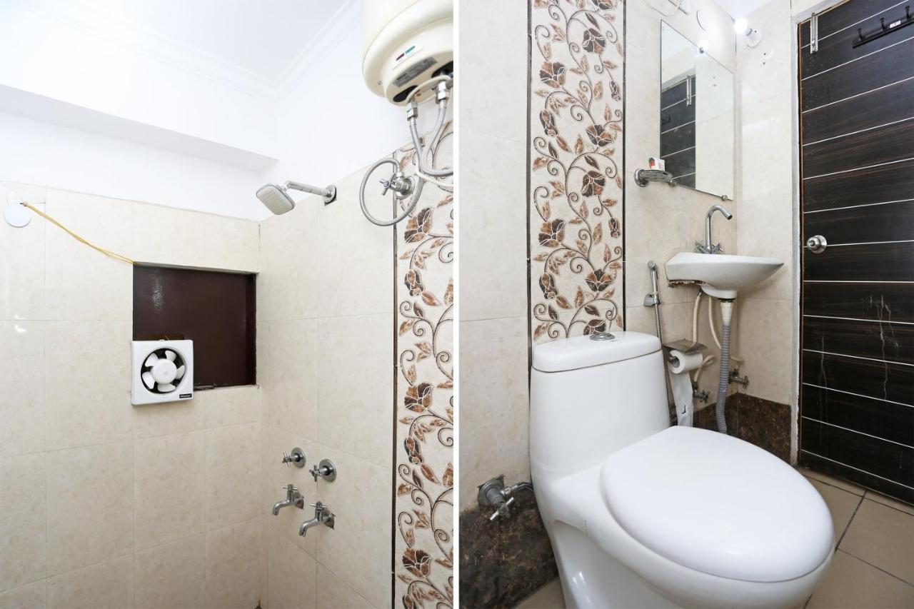 Oyo 8253 Golden Heights Hotel New Delhi Bagian luar foto